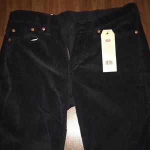 NWT Levi’s 34x34 514 Straight